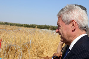 ανδρεας μαυρογιαννης συρματοπλεγματα