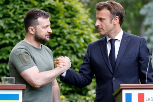Εμανουέλ Μακρόν Βολοντίμιρ Ζελένσκι