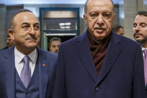 Ρετζέπ Ταγίπ Ερντογάν Μεβλούτ Τσαβούσογλου