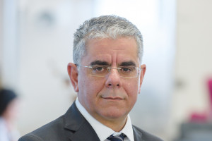 Stelios Violaris