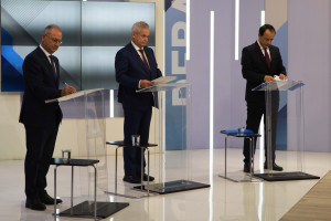 debate