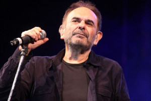 Σάκης Μπουλάς