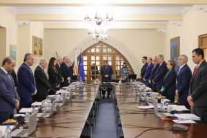 Υπουργικό Συμβούλιο μονόλεπτη σιγή