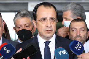 τφ