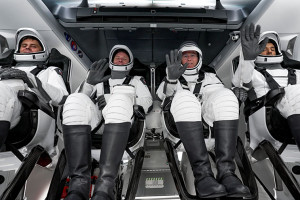 Διαστημική κάψουλα spaceX
