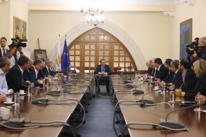 Πρόεδρος σύσκεψη για Λάρνακα