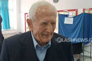 στρατής τσουράκης