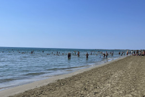 τρη