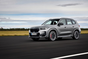 thumbnail_BMW X1 M35i xDrive -1
