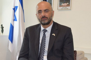 Πρεσβης ισραηλ Ανολικ
