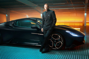 thumbnail_Maserati MC 20 Notte with David Beckham
