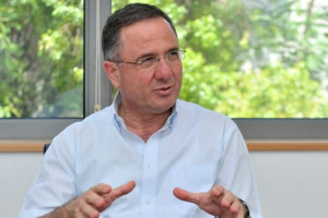γιώργος περδίκης 