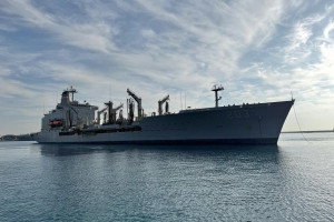 USNS Laramie