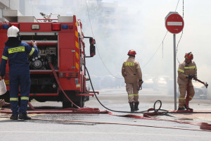 πυροσβεστικη 12