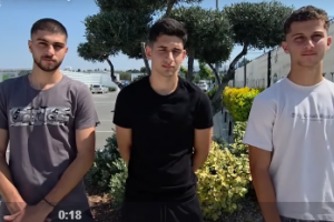 Ν