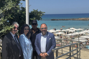 γαλαζια σημαια παραλιμνι