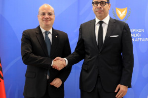 κόμπος