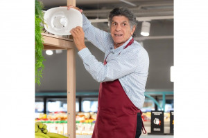 4565
