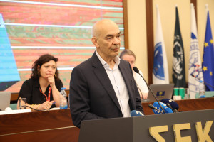 ες