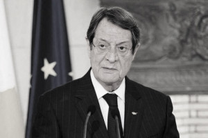 Νίκος Αναστασιάδης 