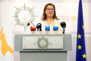 αθηνά μιχαηλίδου 