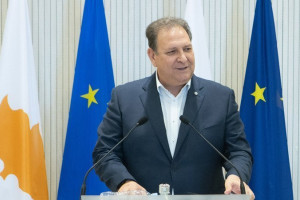 βίκτωρας παπαδόπουλος 