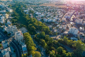 στρόβολος 