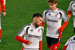  Bb