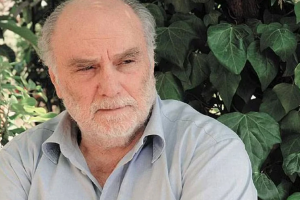 εεε