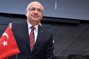 Γιασάρ Γκιουλέρ