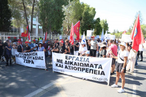 τττ
