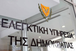 μμμ
