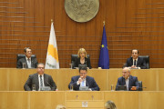 τφ