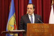 Χριστοδουλίδης Πρόεδρος Πολεμικό Μουσείο