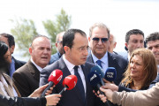 μη