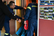 στο ασανσέρ