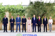 g7
