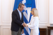 υκθ