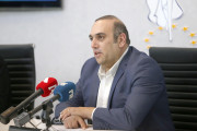 γιαννης καρουσος 2