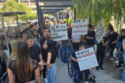 διαμαρτυρια