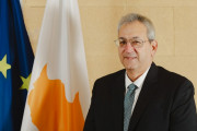 μουσιούττας 
